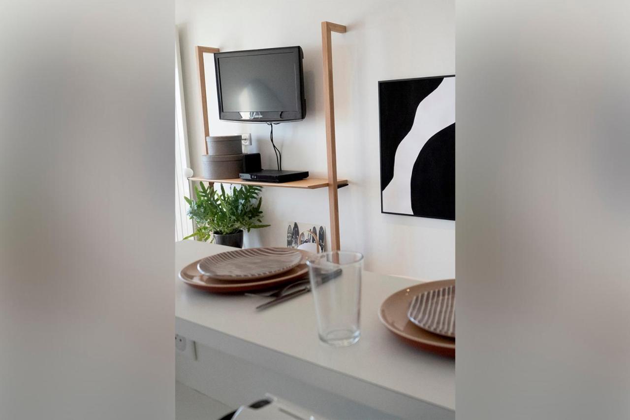Nouvelle Vague Modern Ocean View Studio W Balcony - Swimming Pool Биарриц Экстерьер фото